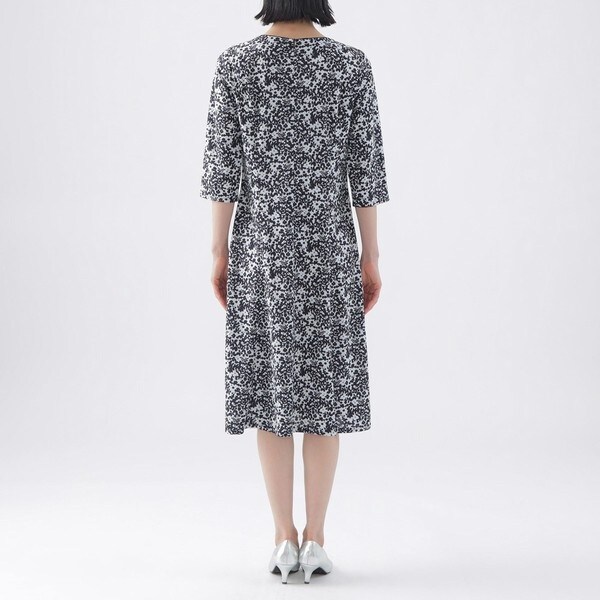 【吸水速乾】【接触冷感】【UV対策】【ウォッシャブル】カモフラワーエアファインワンピース