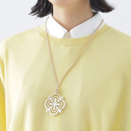 [^ԁFU1V10524__]lbNX̊pɃ^C̕CXs[V󂯂ăfUC`[tlbNXBRbgR[hgpĂ̂ŋAM[̕ɂ߂ł܂B́AF╿͓VRmł̂Ō̍܂Bꂼ̌y݉B