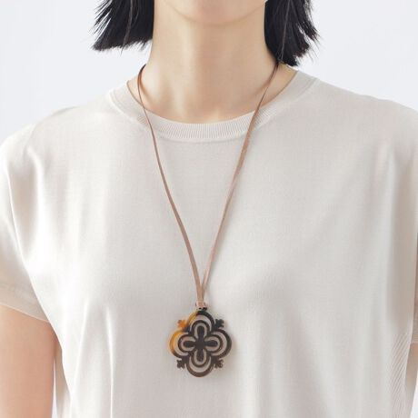 [^ԁFU1V10524__]lbNX̊pɃ^C̕CXs[V󂯂ăfUC`[tlbNXBRbgR[hgpĂ̂ŋAM[̕ɂ߂ł܂B́AF╿͓VRmł̂Ō̍܂Bꂼ̌y݉B