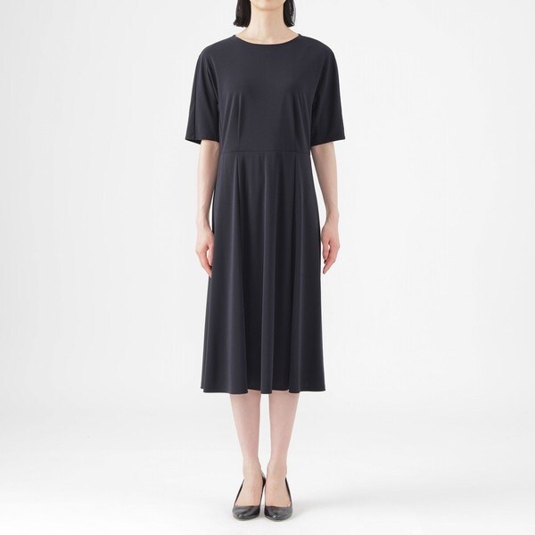 新品・31,900円☆トランスワーク【ウォッシャブル】【接触冷感】ワンピース・訳 ウォッシャブル】【接触冷感】スムースフレアラインワンピース