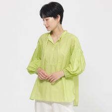【接触冷感】【ウォシャブル】シアーボイルプルオーバーブラウス