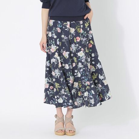 [^ԁFP6S13530__]n1872NւuJԒdvS.ESSENTIALS̃R{[VyfUCzEGXgSŃXgXt[ȗSnłBntB؂₩ȃvgɁAVvȃgbvXƂ̃R[fBl[g߂łBntByfށz̓JԒdƂ̃R{[V́A25ԐF̃X~`[tɂuLITTLE FLOWER BLESSINGv29ԐF̃XJ[t̂悤Ƀ{[_[ꂽuSPRING FLOWER GALLERYv2ނłBx[X̓|GXeAeB[NfVŃPÂ₷fނŁAѓdh~H{Ă܂B̏i̓Tvł̎BesĂ܂Bۂ̏iƃC[WAdlقȂꍇ܂B