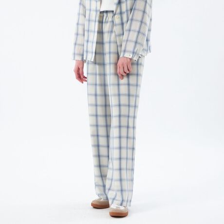 [^ԁFH5R18561__]̃`FbNC[W[pc΂ދG߂ɂAꖇŔ̂gbhX^CA`FbNC[W[pcBЂ܂ł̒Z̗ntłƌyKɒpĂ܂BEGXgSdlōL߂̃ChVGbg̓NV[ȗSnłBfނ̃`FbNVcWPbgiiԁFH5E08561jƂ̃ZbgAbvp\łByfށz􂦂LvgpߑfނłBȂ߂炩ȔGƃLCڂȕ\ʊBEHbVu\ȂłȂALv̓̐ڐG⊴܂By@\zڐG⊴ߒp:t//H̏i̓Tvł̎BesĂ܂Bۂ̏iƃC[WAdlقȂꍇ܂B