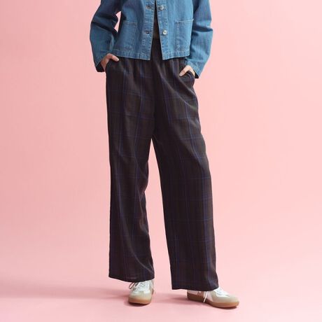 [^ԁFH5R18561__]̃`FbNC[W[pc΂ދG߂ɂAꖇŔ̂gbhX^CA`FbNC[W[pcBЂ܂ł̒Z̗ntłƌyKɒpĂ܂BEGXgSdlōL߂̃ChVGbg̓NV[ȗSnłBfނ̃`FbNVcWPbgiiԁFH5E08561jƂ̃ZbgAbvp\łByfށz􂦂LvgpߑfނłBȂ߂炩ȔGƃLCڂȕ\ʊBEHbVu\ȂłȂALv̓̐ڐG⊴܂By@\zڐG⊴ߒp:t//H̏i̓Tvł̎BesĂ܂Bۂ̏iƃC[WAdlقȂꍇ܂B