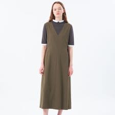 サイドベルテッドジャンパースカート