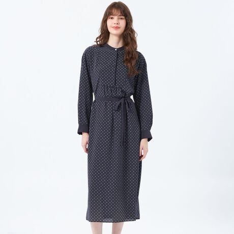 [^ԁFH5J04638__]NVJȕ͋C̏䕿vgohJ[AJtXA{̔zFANZgɂȂuUVchXBȂ߂炩ȂŗAiȌ̂t@ubN_ȈۂɁBACVGbgŃNV[ȒpłȂABz̃{ŃEGXg}[N邱ƂŁAtBbgtAւ̃VGbgωy݂܂ByfށzZ~_gpAiȔfނnɁAI[gXN[ɂēĂ܂B1950N̉pɐݏo䕿́AhƂHZpp邱ƂŁA@ׂȕ\Ă܂Bߒp:t/H̏i̓Tvł̎BesĂ܂Bۂ̏iƃC[WAdlقȂꍇ܂B