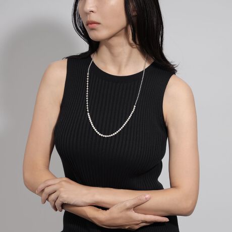 [^:HSSN013270PF]傫̈ႤVo[̃{[ƒWp[AVg[ɔzAO^CṽlbNXBCpNĝ闱NUDE SILVER̒Ƀp[邱Ƃŏ_炩͋CɁB傫̃{[ŁAPČ̂fUC̃|CgB70cm̒́A1ŃX^CO鑶݊܂B40cm̃lbNXƂ̏d˒oXǂ܂̂ł߂łBJWAƃp[̏_炩X^CO_ɉo܂B~jWG[NXtB܂Ă܂̂ŁAp[ɂ͎gpȂŉBtiF{bNXz̓sA{͂tĂ܂B@íAiێ̂߃rj[̃`bNt܂ɂꂵA{bNXł݂܂B@܂Ati͉摜̂̂ƈقȂꍇ܂̂ŗ\߂Byîm点z̏i2025N41牿i{Ă܂B͂鏤iɂĂ^Oȉꍇ܂ݕ\ĂTCg\i̔iłB\߂܂悤A肢\グ܂B