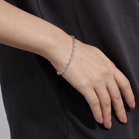 [^:HSSB002517SI]DƒqׂɎgpAJ[`F[`[tɂuXbgBAJ[`F[͋x߂AdCɒ߂ړIŏdʂׂɃƌ`p[č`ɂȂĂ̂Bƌ`qڂ̋l܂LXg`F[͂ՂƂ{[NUDE SILVER̖͂𑶕Ɋ܂B~jWG[NXtyLAH_23SSztiF{bNXz̓sA{͂tĂ܂B@íAiێ̂߃rj[̃`bNt܂ɂꂵA{bNXł݂܂B@܂Ati͉摜̂̂ƈقȂꍇ܂̂ŗ\߂Byîm点z̏i2025N81牿i{Ă܂B͂鏤iɂĂ^Oȉꍇ܂ݕ\ĂTCg\i̔iłB\߂܂悤A肢\グ܂B