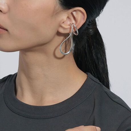 Xe[ggȃTCY͂̃C[JtB_炩ȃCō\ꂽ`ƁÂy₩́B݊̂fUC1_Ŋ܂̃X^COĂ܂B̃C[Jt̓fUCAւ̒p𐄏Ă܂BfނɂāăR[eBOȂƂŁAVo[̂̂̔͂ALAHNUDE SILVER(k[hVo[)B邢PƁADG肪͂łB~jWG[NXttiF{bNX / Vbp[ / ۏ؏z̓sA{͂tĂ܂B@܂Ati͉摜̂̂ƈقȂꍇ܂B@\߂܂BtiF{bNXz̓sA{͂tĂ܂B@íAiێ̂߃rj[̃`bNt܂ɂꂵA{bNXł݂܂B@܂Ati͉摜̂̂ƈقȂꍇ܂̂ŗ\߂B