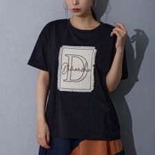 刺繍デザインTシャツ
