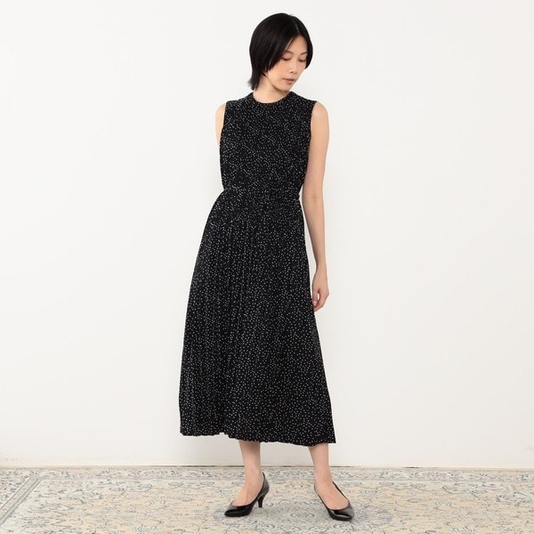 ランダムドットノースリーブプリーツワンピース | ニコルホワイト