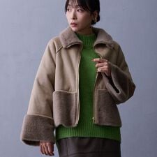 ニコルホワイト(NICOLE WHITE)のフェイクムートンブルゾン