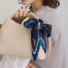 柄プリーツスカーフ