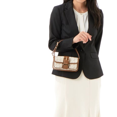 [^:32F4GBAU0B160]}CPER[X́Anƍt@bVAV[Ŋ􂷂sIŃX|[eB[ȃRNVWJ郉CtX^CEuhłBOWA[ȁgJet Set Lifehe[}ɁAmIŐꂽƒSn̗ǂŃN̓o܂Bi͂̍ۂ̔[íAؖ鏑ނƂĂ؂Ƌɑ؂ɕۊǂĉiCȂǂ̍ۂɕKvƂȂ܂j@i摜̐FEdlɂāEg̃j^[X}[gtH̋@EݒȀƖȂǂɂAۂ̏iƐF̍ꍇ܂BEi摜̓TvBeĂ܂Bۂ̏iƁAp[cȂǂ̈ꕔdlɍꍇ܂BEiɂāFْfӏɂAi_ƂɃp^[()قȂ̂܂BEvgpiɂāFْfӏɂAIɎɎ኱̍ꍇ܂B