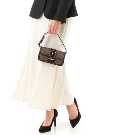 [^:32F4GBAU0B2137]}CPER[X́Anƍt@bVAV[Ŋ􂷂sIŃX|[eB[ȃRNVWJ郉CtX^CEuhłBOWA[ȁgJet Set Lifehe[}ɁAmIŐꂽƒSn̗ǂŃN̓o܂Bi͂̍ۂ̔[íAؖ鏑ނƂĂ؂Ƌɑ؂ɕۊǂĉiCȂǂ̍ۂɕKvƂȂ܂j@i摜̐FEdlɂāEg̃j^[X}[gtH̋@EݒȀƖȂǂɂAۂ̏iƐF̍ꍇ܂BEi摜̓TvBeĂ܂Bۂ̏iƁAp[cȂǂ̈ꕔdlɍꍇ܂BEiɂāFْfӏɂAi_ƂɃp^[()قȂ̂܂BEvgpiɂāFْfӏɂAIɎɎ኱̍ꍇ܂B