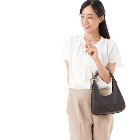 [^:30F4GY5H1L201]}CPER[X́Anƍt@bVAV[Ŋ􂷂sIŃX|[eB[ȃRNVWJ郉CtX^CEuhłBOWA[ȁgJet Set Lifehe[}ɁAmIŐꂽƒSn̗ǂŃN̓o܂Bi͂̍ۂ̔[íAؖ鏑ނƂĂ؂Ƌɑ؂ɕۊǂĉiCȂǂ̍ۂɕKvƂȂ܂j@i摜̐FEdlɂāEg̃j^[X}[gtH̋@EݒȀƖȂǂɂAۂ̏iƐF̍ꍇ܂BEi摜̓TvBeĂ܂Bۂ̏iƁAp[cȂǂ̈ꕔdlɍꍇ܂BEiɂāFْfӏɂAi_ƂɃp^[()قȂ̂܂BEvgpiɂāFْfӏɂAIɎɎ኱̍ꍇ܂B