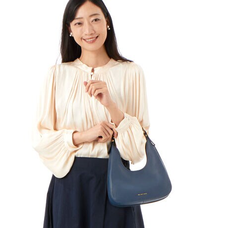 [^:30F4GY5H1L410]}CPER[X́Anƍt@bVAV[Ŋ􂷂sIŃX|[eB[ȃRNVWJ郉CtX^CEuhłBOWA[ȁgJet Set Lifehe[}ɁAmIŐꂽƒSn̗ǂŃN̓o܂Bi͂̍ۂ̔[íAؖ鏑ނƂĂ؂Ƌɑ؂ɕۊǂĉiCȂǂ̍ۂɕKvƂȂ܂j@i摜̐FEdlɂāEg̃j^[X}[gtH̋@EݒȀƖȂǂɂAۂ̏iƐF̍ꍇ܂BEi摜̓TvBeĂ܂Bۂ̏iƁAp[cȂǂ̈ꕔdlɍꍇ܂BEiɂāFْfӏɂAi_ƂɃp^[()قȂ̂܂BEvgpiɂāFْfӏɂAIɎɎ኱̍ꍇ܂B