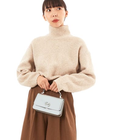 [^:32T4SD8C5M40]}CPER[X́Anƍt@bVAV[Ŋ􂷂sIŃX|[eB[ȃRNVWJ郉CtX^CEuhłBOWA[ȁgJet Set Lifehe[}ɁAmIŐꂽƒSn̗ǂŃN̓o܂Bi͂̍ۂ̔[íAؖ鏑ނƂĂ؂Ƌɑ؂ɕۊǂĉiCȂǂ̍ۂɕKvƂȂ܂j@i摜̐FEdlɂāEg̃j^[X}[gtH̋@EݒȀƖȂǂɂAۂ̏iƐF̍ꍇ܂BEi摜̓TvBeĂ܂Bۂ̏iƁAp[cȂǂ̈ꕔdlɍꍇ܂BEiɂāFْfӏɂAi_ƂɃp^[()قȂ̂܂BEvgpiɂāFْfӏɂAIɎɎ኱̍ꍇ܂B