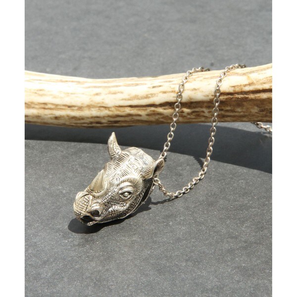 フランス買付1点もの】サイ立体ネックレス（スターリングシルバー