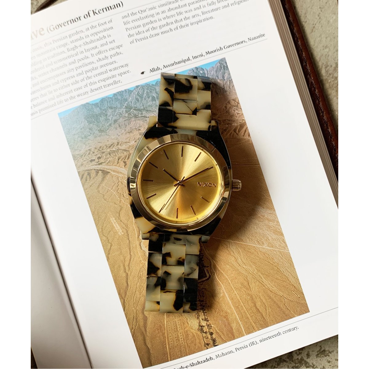 NIXON Time Teller Acetate Cream Tortoise【 ウォッチ 】 | ヒロブ