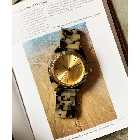 NIXON Time Teller Acetate Cream Tortoise【 ウォッチ 】 | マルイ 
