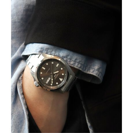 購入レビュー】SEIKO5 sports SBSA041 美品 SEIKO 5sports srpe51 