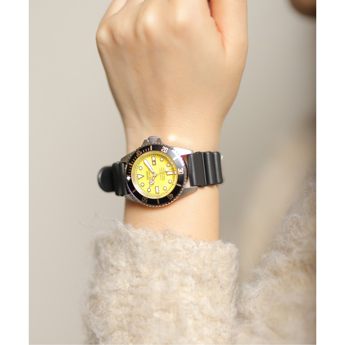 追加予約》【VAGUE WATCH/ヴァーグウォッチ】 Divers Son Yellow