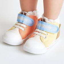 ミキハウス ホットビスケッツ(MIKIHOUSE HOT BISCUITS)の顔ドン メッシュ素材 セカンド ベビーシューズ