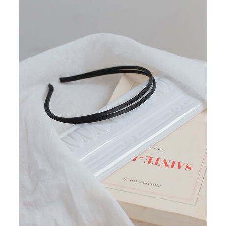 XȃCAȂꊴ̂鏗炵͋CɎdグĂJ`[VB̂VbNȃJ[OŁAlۂiȈۂɁBR[fɕȂAÂAWV[g{u̕ɃIXXłATTENTIONEAɂׂȃLYAقA@ۂ̔яoA䂪݁Aڒ܂̂͂ݏoꍇ܂BJ`[V̌`傫ɂ͌̍܂BL͕sǂ̑ΏۊOƂȂ܂̂ŁA\߂܂B[^:S0510006H]