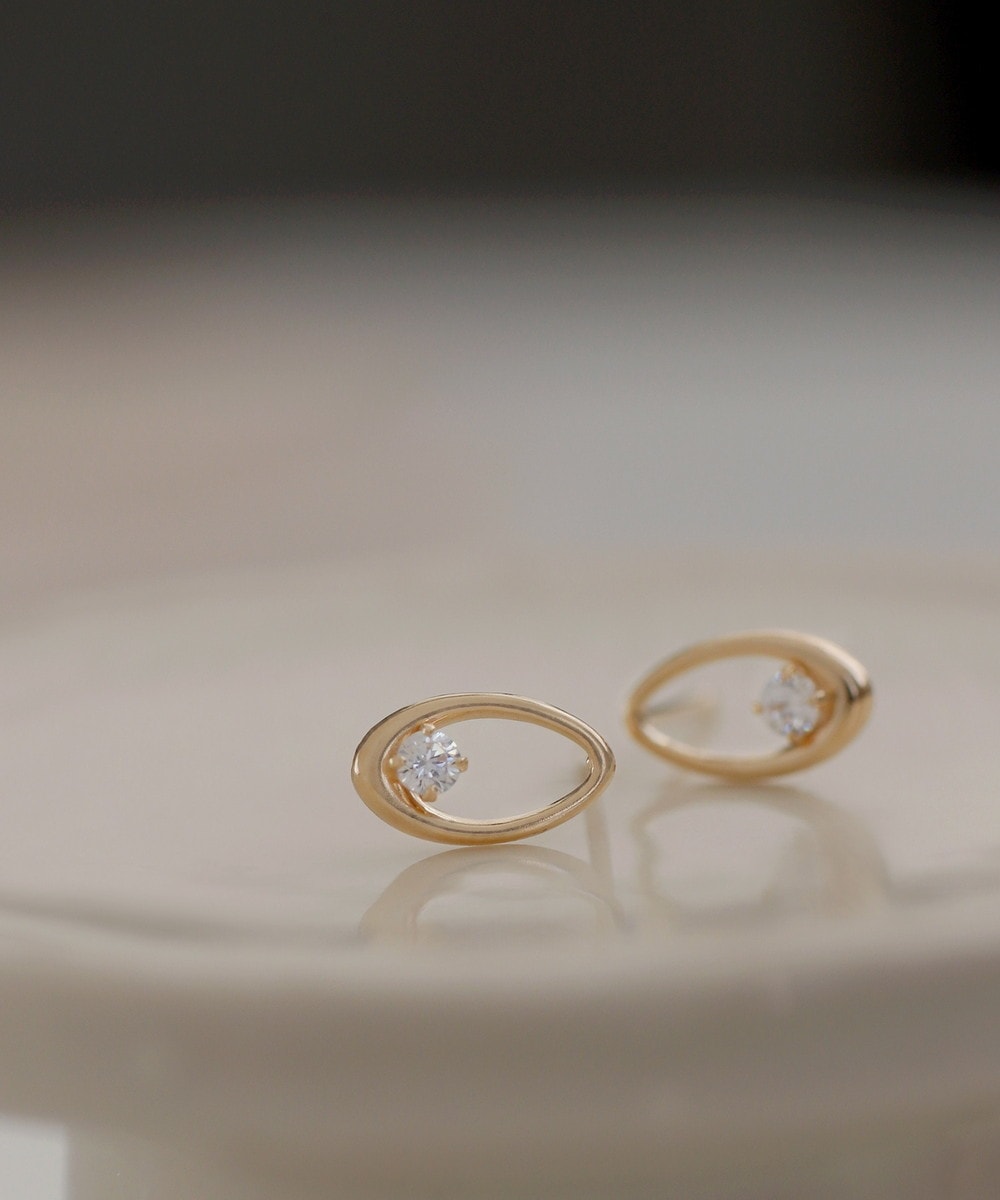 ビジューが煌めくサークルピアス[K10] | アネモネ(ANEMONE) | マルイ