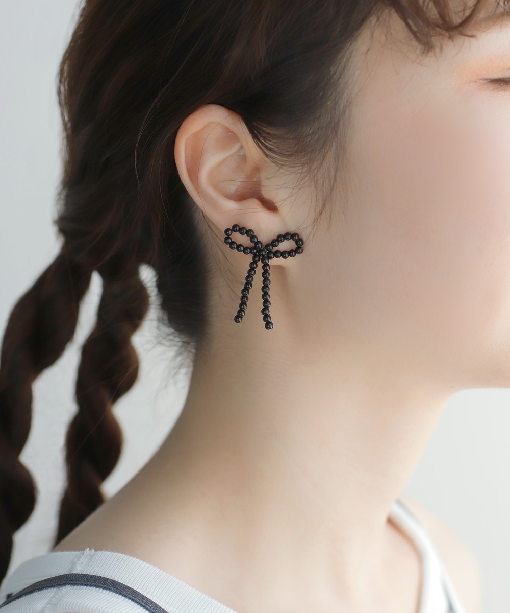 ビーズリボンピアス