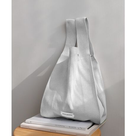 ׂ߂AR[fɉ؂€vXjbgg[gobOB^CgŃX^CbVȃtH͕Ƃقǂ悭c݁AwȃVGbgɁB̕iȂ߁AyĂ̂|CgłBRpNgɏ߂̂ŁAƂ̃TuobO█^ԂٓobOƂĂ֗ȁA͂Ղ̃ACełBATTENTIONׂȃLY␻ׂ͂Ă̏iɊ܂܂܂B׎ɂăobǑ`TCYɌ̍܂B܂A̒ɍE܂BƂقǂĂ܂ꍇ܂B[^:FG270024Z]