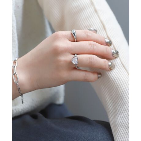 ߂n[g`[tAl킢茳Ɏdグ郊OB󂯂PAwɃANZgvX܂BATTENTIONׂȃLY␻ׂ͂Ă̏iɊ܂܂܂B[^:DG410017R]