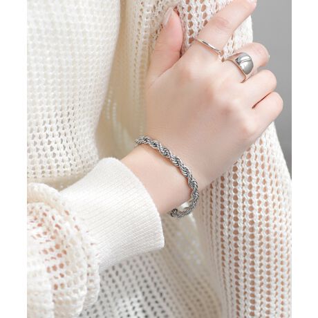 uXeXfށṽANZT[́AAM[ϐFNɂfC[gɂ҂̗DGACeBcCXg`F[V[vȋPAN[Ȏ茳ɓuXbgBقǂ悢{[AR[fɃANZg^܂BATTENTIONׂȃLY␻ׂ͂Ă̏iɊ܂܂܂BSĂ̕AM[NȂƂۏ؂͂ł˂܂̂ŁAꔧɍȂꍇ͂pTB[^:J0520002B]