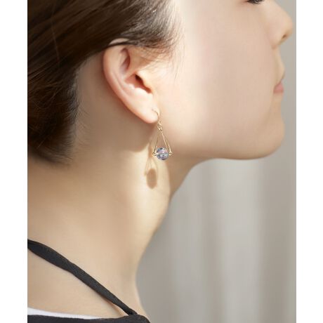 ̂XtBA߂A؂₩ȎɎdグsAXBy₩ɗh߂`[tڂ䂫AɃANZg^܂BATTENTIONׂȃLY␻ׂ͂Ă̏iɊ܂܂܂B[^:DG570099P]