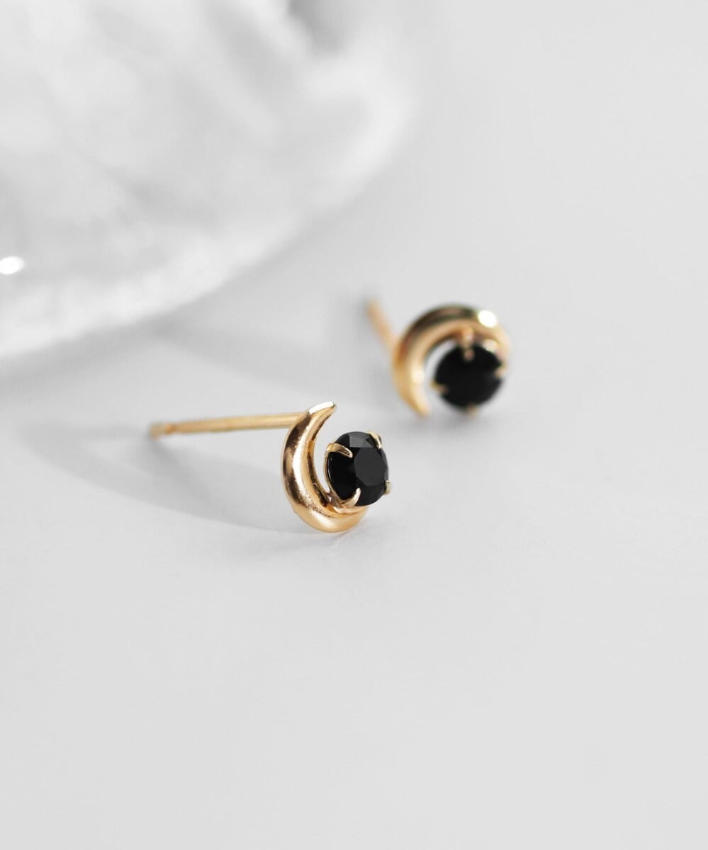 セカンドピアス] Ptヒシガタオニキスピアス | テイクアップ ピュア