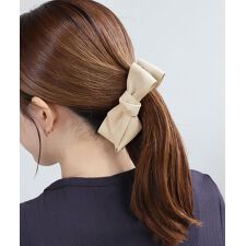 アネモネ(ANEMONE)のレザー調リボンバナナクリップ