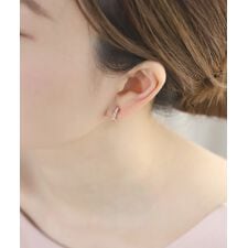 アネモネ(ANEMONE)のビジューラインフープイヤリング