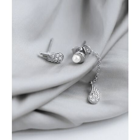 rW[@ׂ߂A؂₩ȎɓsAXBAVƃobNLb`̃fUCAȂꂽ͋Co܂BATTENTIONׂȃLY␻ׂ͂Ă̏iɊ܂܂܂B[^:DG190231P]