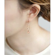 アネモネ(ANEMONE)のスイングハートフックピアス