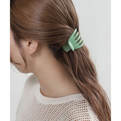 tXȂł͂̐FʊoŁApVNɍʂtX̃oXBN₩ȃJ[OAR[fBl[gɉ؂€^܂BATTENTIONׂȃLY␻ׂ͂Ă̏iɊ܂܂܂B[^:HG010232H]