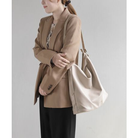 y_炩tFCNU[ƂVGbg𐶂ݏoAR[fɔvXobOBeʂȏɓ|PbgĂAg̐ڂ₷g蔲QBV_[5iKŒ𒲐߂ł̂ŁA΂ߊ|ł̒p\łBA4TCYΉȂ̂ŁAނp\R̂ɂœKłBATTENTIONׂȃLY␻ׂ͂Ă̏iɊ܂܂܂B[^:FG270046F]