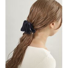 アネモネ(ANEMONE)のラッフルバレッタ