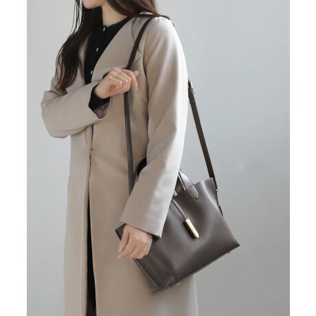 VvȂ^̑ANZgɂȂAR[fɒ悢ANZg^obOBC[͒̃|PbgŎd؂A3JɕĂ̂Őڂ₷g蔲QB߂ł郍OV_[t2WAYdlŁA̓̋CR[fɂĎg܂BATTENTIONׂȃLY␻ׂ͂Ă̏iɊ܂܂܂B[^:FG090158F]