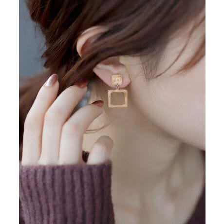 @ׂȃS[ht[ɂ⊴Ղ̃eNX`́AgOXG|V[YhBKX̂悤ȓAVR΂̂悤ȃ}[u͗lȂǐ▭ȐF̕\ɉA̓IȋȂH͂łB́A₩ȃ`[t炩ȈۂvXĂCOłBATTENTIONׂȃLY␻ׂ͂Ă̏iɊ܂܂܂B[^:DG350044E]îm点ޗ̍ɂA2024/11/01牿iĒ܂Bi^OɋiLڂ݂̂̂Ăꍇ܂A܂悤肢\グ܂B