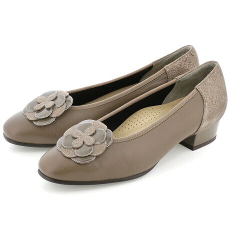 4e フラワーモチーフローヒールパンプス リズコンフォート Riz Comfort ファッション通販 マルイウェブチャネル To515 229 73 01 4e フラワーモチーフローヒールパンプス リズコンフォート Riz Comfort ファッション通販 マルイウェブチャネル To515 229 73 01