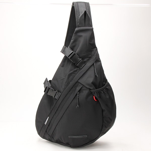 三角形のデザインが個性的で雰囲気アップ、ジェンダーレスデザイン