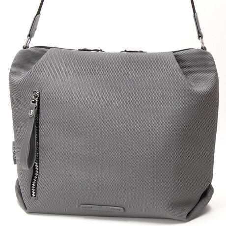 [^:LST-5503]݂̂郁bV|GXefނgpBA4t@CȂǂ[łAgɂۂn}TCYBOʂ̃|Pbgɂ͍ƃjbP8Ԃ̋t@Xi[gpAfUCANZgɂȂĂ܂BʂɃ}`ȂARpNgɐ܂肽ނƂoOp}`ŃRƂdオłBFƃ_ȑfފŁAG߂킸g܂B֗Ŏg₷|Pbg[CFt@Xi[|Pbg~1I[v|Pbg~2wʂɂg₷t@Xi[|PbgځBe[v̒ŒZ94cmŒ150cmЂ̃V[YŁA֗ƃX^C𗼗obO̖͂B