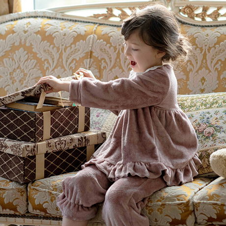 QĂo߂Ănbs[Iӂӂt[X̏̎qpW}̂悤ȁAӂӂȔG肪̃LbY̎qpW}łBG߂ċɏȔĜCɓpW}΁ACオ̃bNX^CQ܂ł̎Ԃ܂łnbs[ɁIȂ߂炩ȐGSnɎv킸ƂBꂻIԂɁDETAILӂVGbg̃gbvX͋݌ɃXJbv[XA@؂ւɃv`{gbsOāȂɃv`{AMU[񂹂̓LfB[݂I\nɂ闠ʂAёVM[łȂ߂炩IO^OthۈȂǂCxgłSIyZbgezgbvXA{gXyfށz|GXe100yidlzYFLkF₠萶ň݁F蓧FȂ|PbgFȂnFȂ[^:QS039]yir[z107cm̎qǂ110cmwB͂傤ǂ悭AttŉĖ{lƂĂCɓĂ܂I̕Ă悤ɐn͔߂łBƂĂcOȂ̂|ĂȂȂoȂƁcBmɓ͑傫߂ł܂łȂƂ܂łB݂̂Ƃ낪悭LтSȂƂłB-----------------߂łB܂ۈ̂߁Aw܂Bg117Z`Ȃ̂ŁA傫̂Ǝv120Z`w܂Asb^Ƃ炢łBĂ̓TCY傫߂߂܂ByƁzJ[̈ႢɂĖJtĂJ[ƕtĂȂJ[ꍇ܂AYɂIĂ܂BǂIђĂfUCɈႢ͂ȂAiłBqtH[}ELbYJWAȂǃACe͐YɂāAnFȂi̐FfUCA^O̗LfUCقȂꍇ܂Bs[gwA܂͓i𕡐_w̏ꍇ̓fBe[ɍق邱Ƃ܂BCOYił邽߁AD EdĂ̊Âꍇ܂B܂ɐViL̐̂ɂcĂꍇ܂BZ[ΏۏiȂǔ̔Ԑݒ̏íAԓɁyzĂƂŉiKiʐ^͂ł̐Fɋ߂Â悤HĂ܂Aqlgpp\R̃j^[ݒ╔̏Ɩɂ葽AF̕ωꍇ܂B