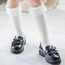 日本製レースソックス